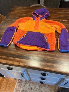 Nike 90s vintage Starfish Orange and purple Sherpa Zip up pullover - medium